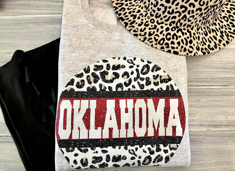 {Oklahoma Leopard Circle} Graphic Sweatshirt